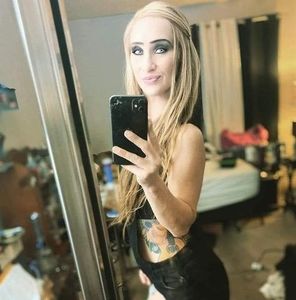 Meet your Posher, Summer